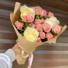 Букет Вайт энд роуз